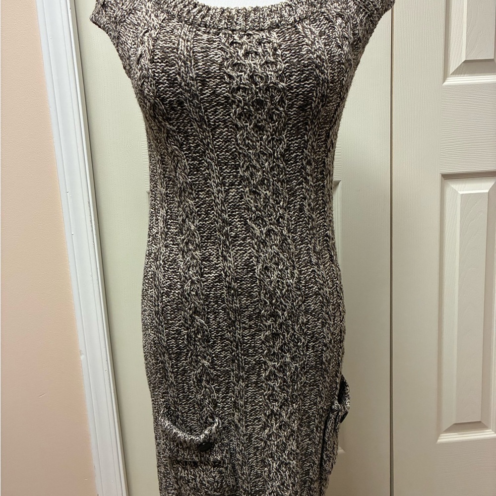 Ripe Size Small Textured Brown/White Sweater Dress